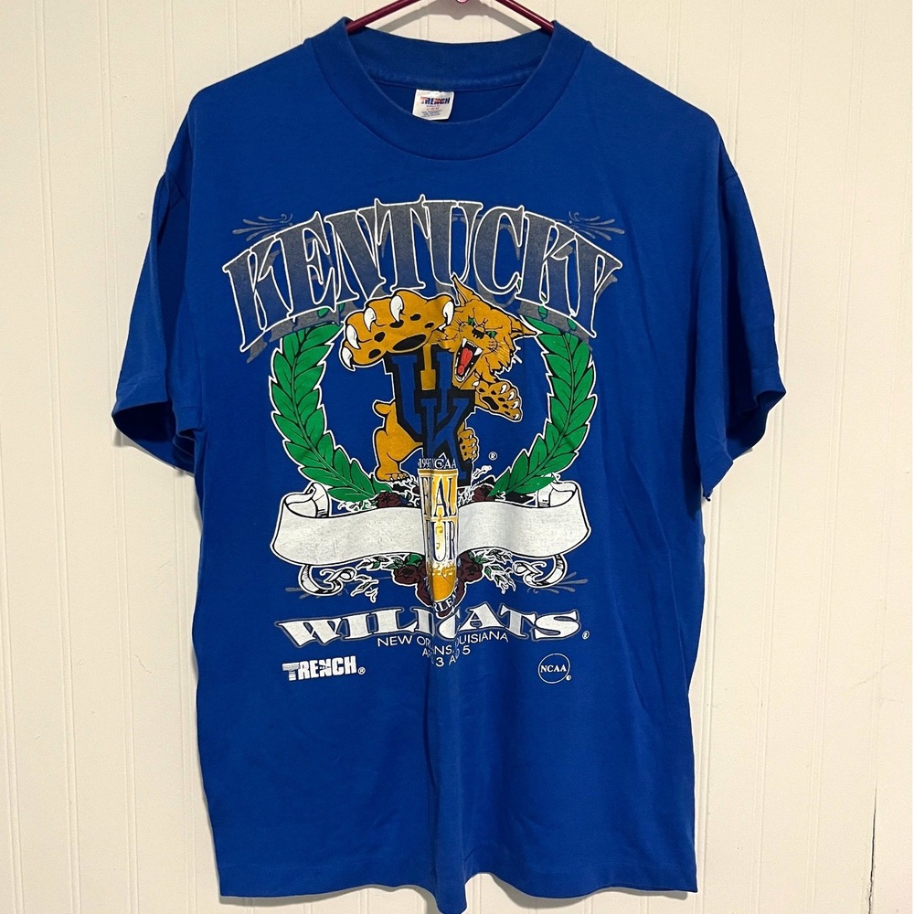Vintage Trench T-Shirt Mens Large Blue 1993 NCAA Final Four Kentucky Wildcats